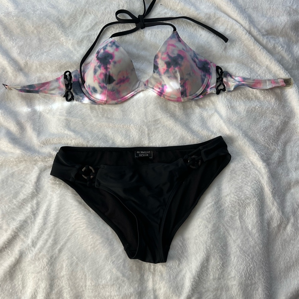 PINK bikini top and Midnight hour bottoms